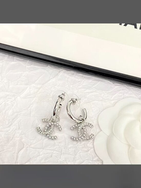 CHANEL CC Logos Black Enamel Pearl Stud Earrings Gold Tone  Chanel CC Stud Earrings